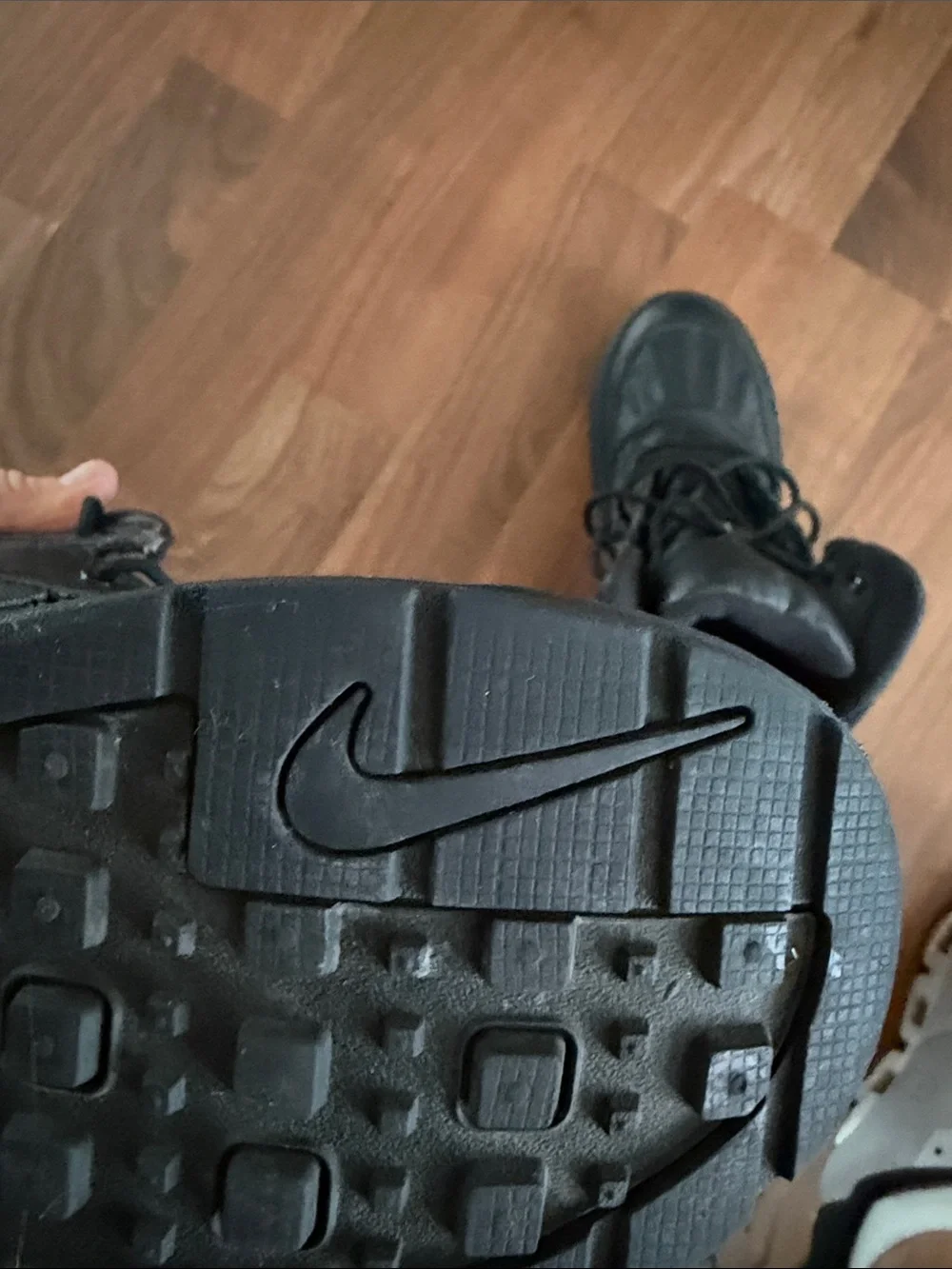 Nike ACG Kids Black High-Top Winter Boots